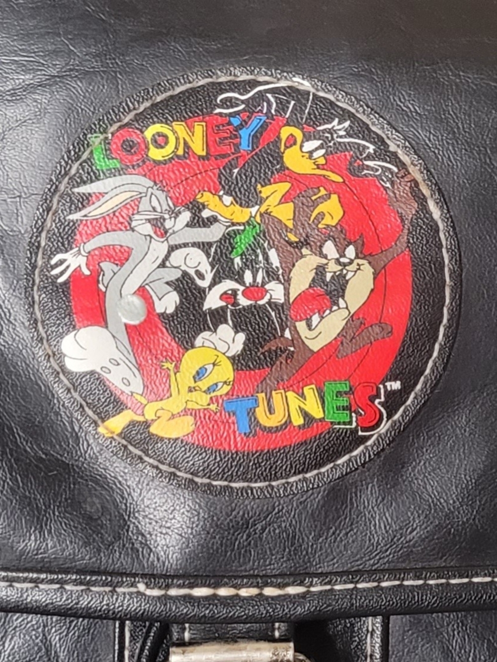 LOONEY TUNES VINTAGE Backpack - Picture 4 of 10